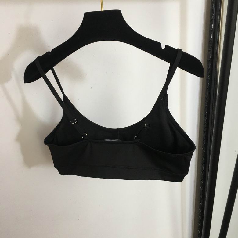 Activewear Set – Sports Bra & Leggings