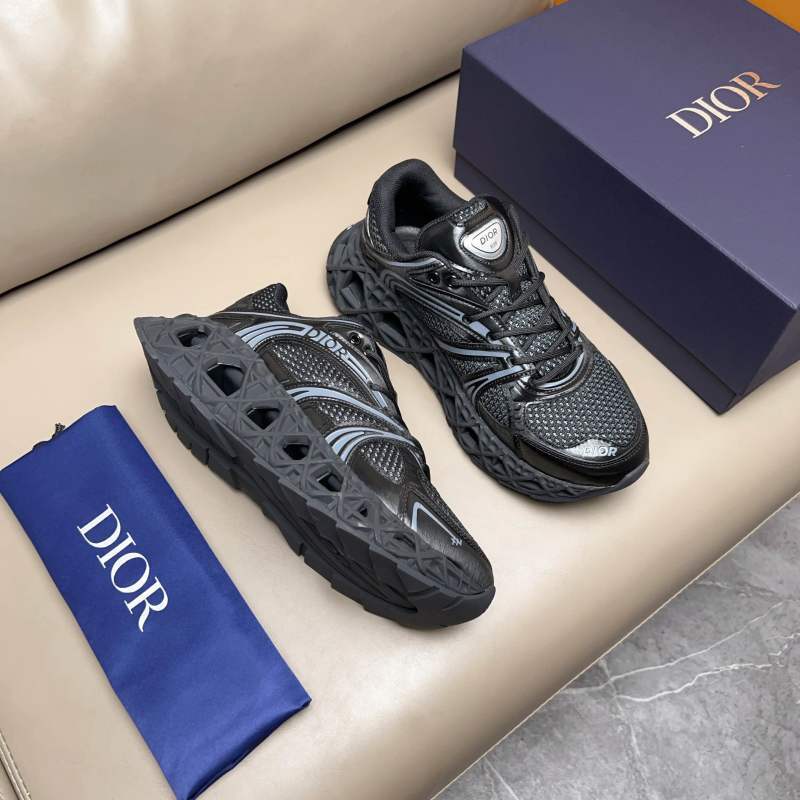 Premium Tech-Runner Sneakers