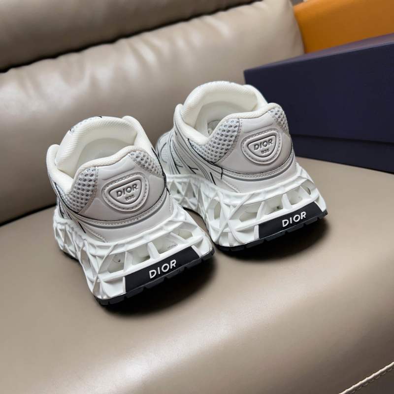 Premium Tech-Runner Sneakers