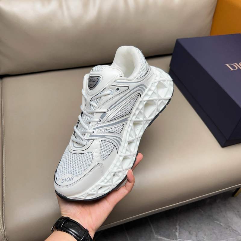 Premium Tech-Runner Sneakers
