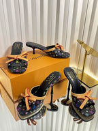 Bow Heeled Sandals