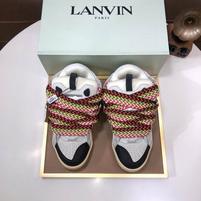 Viral Lace Casual Sneakers