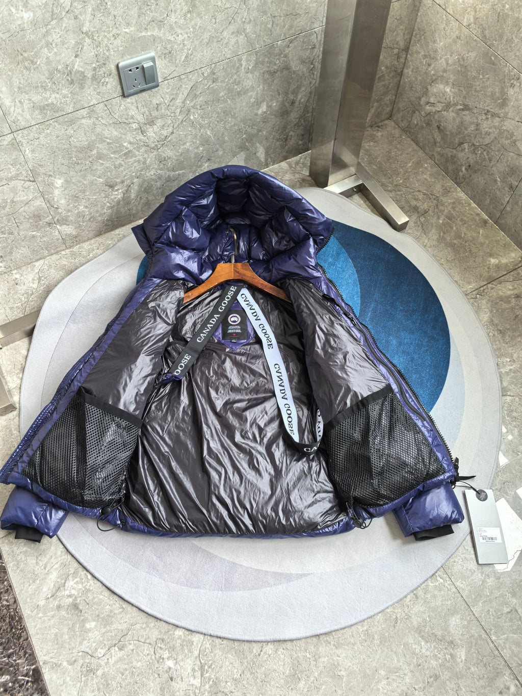 Glossy Down Jacket