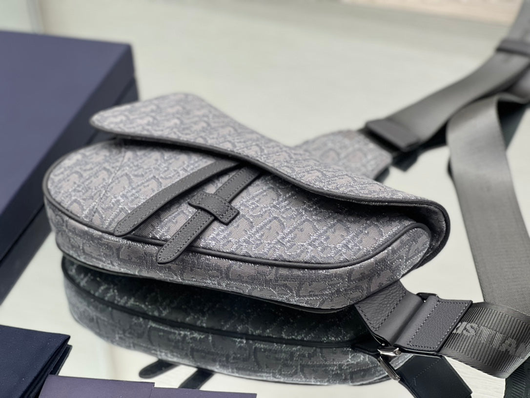 Magnetic Flap Crossbody Bag