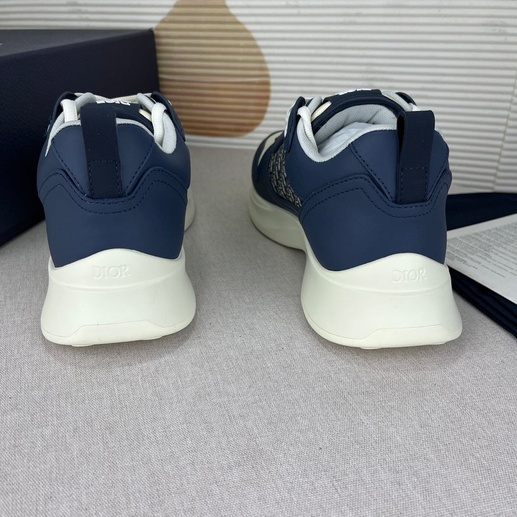 D Sneakers New Release